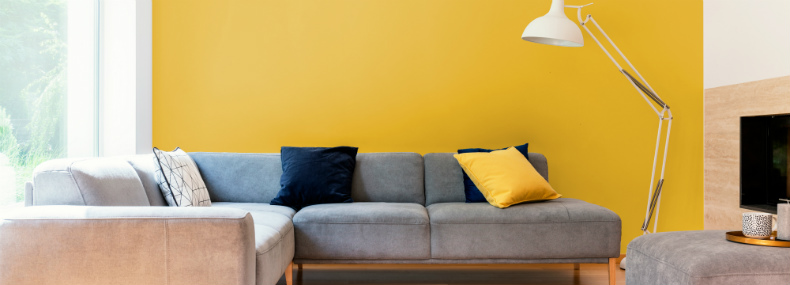 5 pasos para pintar la sala con colores vivos dándole un toque artístico